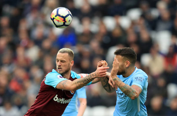 万人大球场 万人大球场