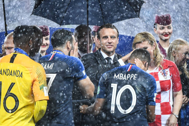 比赛中实行 比赛中实行